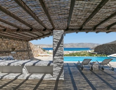 Book a villa holiday in Greece