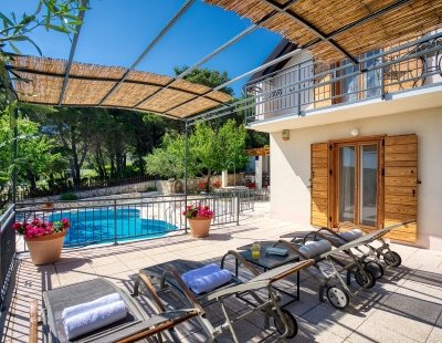 Book a villa holiday in Dalmatia