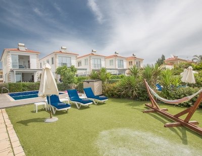 Villa holidays in Nissi Beach