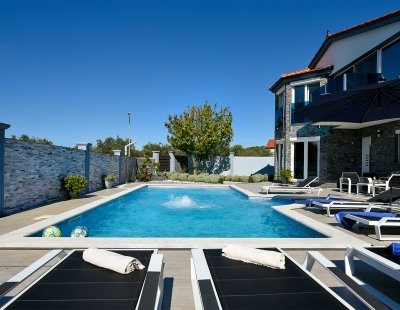 Book a villa in Istria