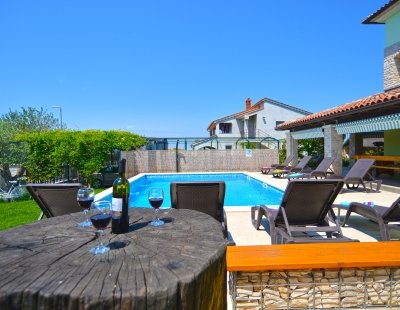 Book a villa holiday in Vodnjan