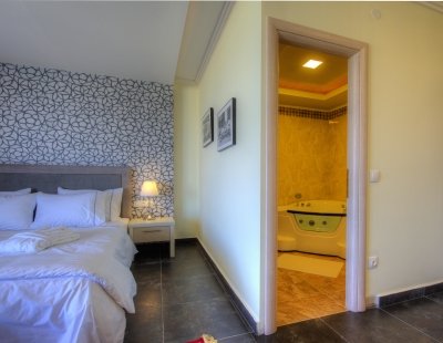 Villa rentals in Greece