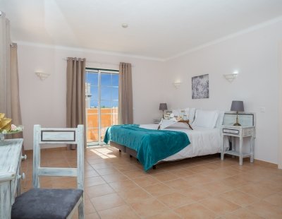 Book a villa in Algarve