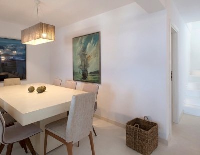 Villa rentals in Tigani Beach