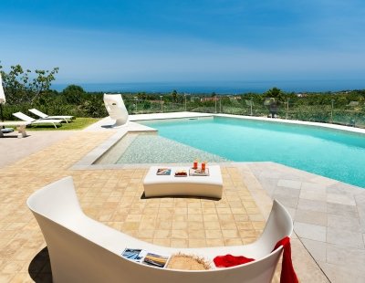 Holiday villas in Acireale