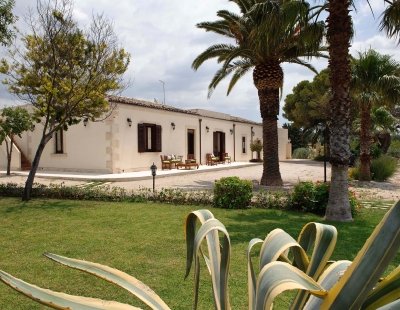 Villa holidays in Sicily