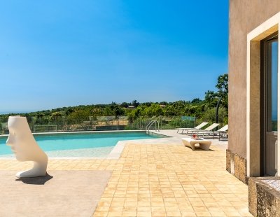 Book a villa in Italy