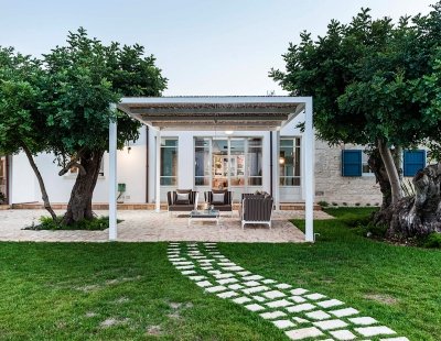 Book a villa holiday in Modica