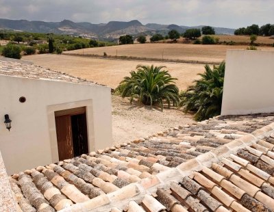 Book a villa holiday in Noto