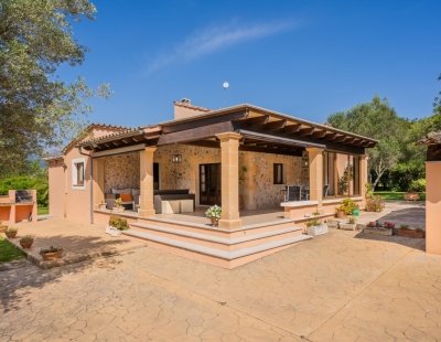 Villa rentals in Pollensa