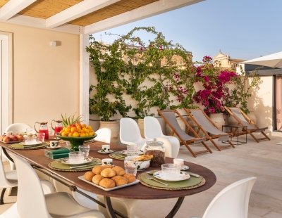 Villa holidays in Noto