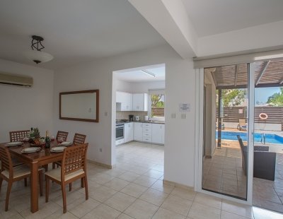 Holiday home in Protaras villa booking