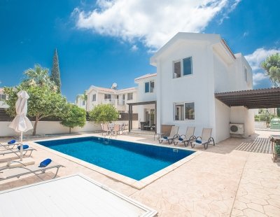 Villa in Protaras to rent