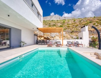 Book a villa in Croatia
