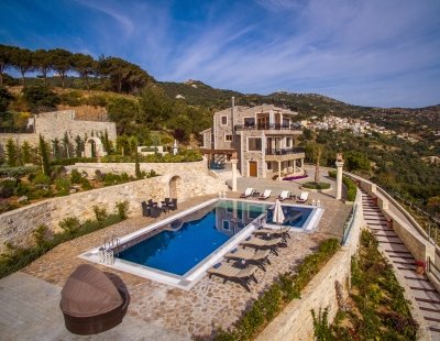 Villa rentals in Greece