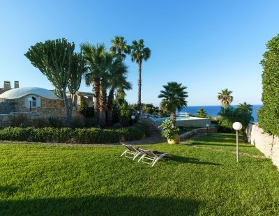 Book a villa holiday in Italy
