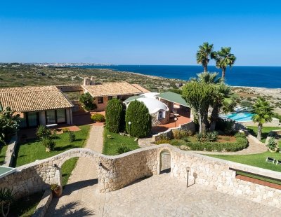 Holiday villas in Sicily
