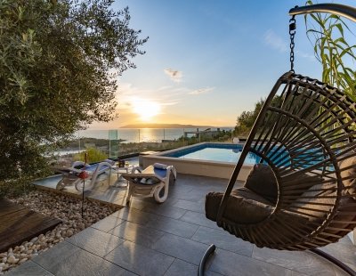 Villa rentals in Makarska