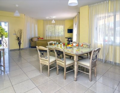 Book a villa in Paphos