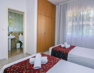 Holiday villas in Coral Bay
