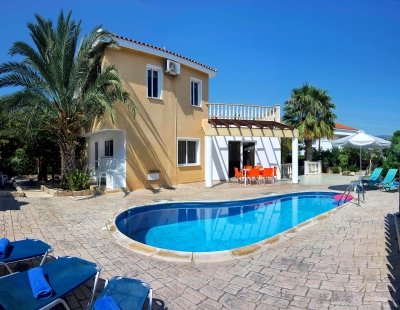 Villa in Paphos to rent