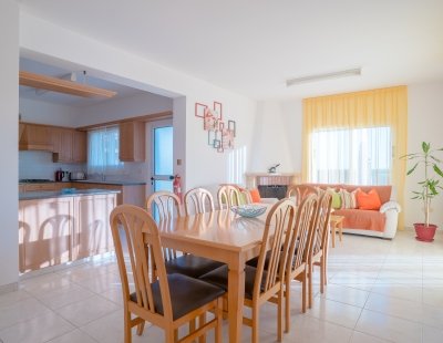 Holiday villas in Coral Bay