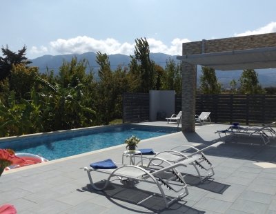 Villa rentals in Greece