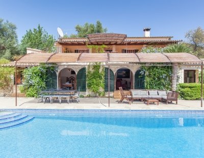 Villas in Pollensa