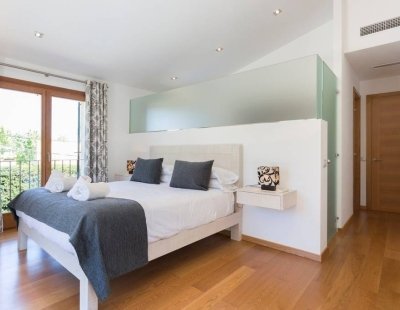 Book a villa in Spain