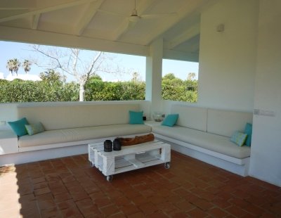 Book a villa in Binibeca