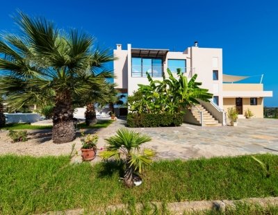 Villas in Greece
