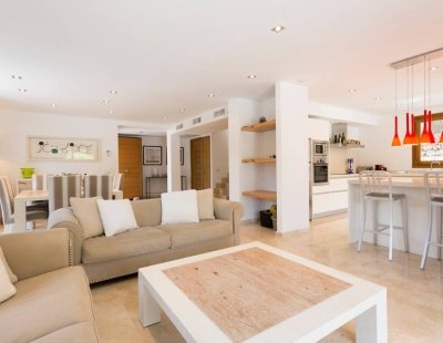 Book a villa in Spain