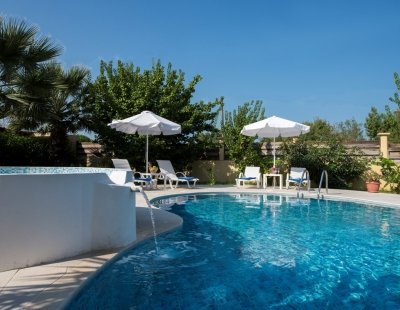 Villa holidays in Greece