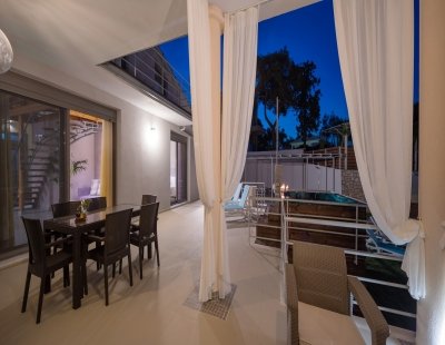 Book a villa in Zakynthos