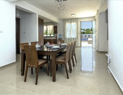 Villa rentals in Coral Bay