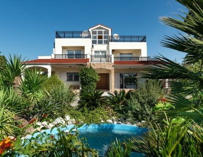 Holiday home in Kolymbia villa booking