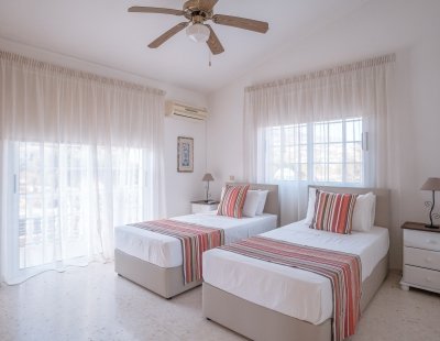 Villa rentals in Paphos