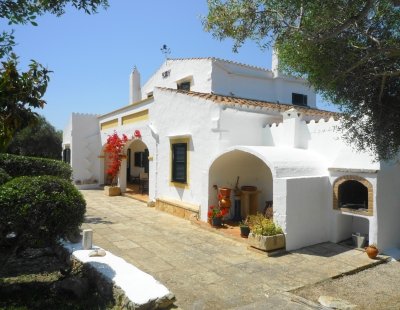 Villa rentals in Menorca