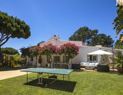 Book a villa holiday in Vilamoura