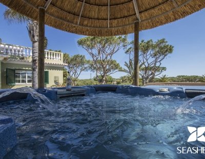 Book a villa holiday in Algarve