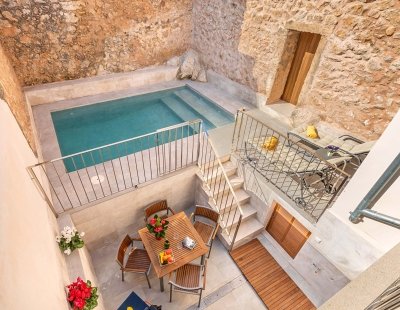 Villa rentals in Spain