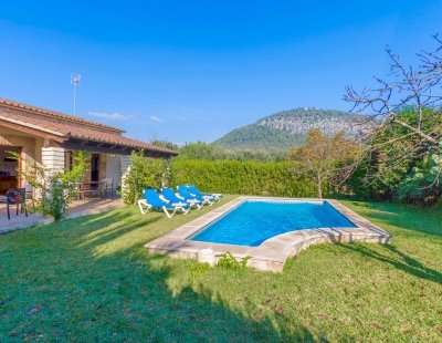Holiday villas in Balearic Islands