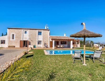 Villa rentals in Spain