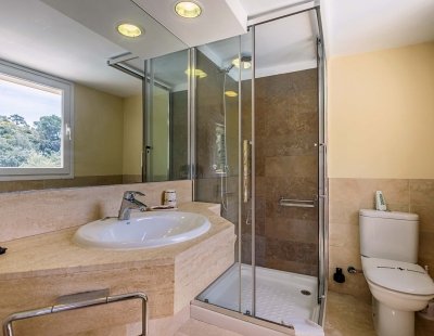 Book a villa in Spain