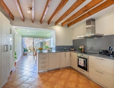Book a villa in Pollensa