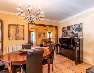 Book a villa in Pollensa