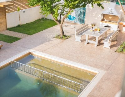Book a villa holiday in Greece