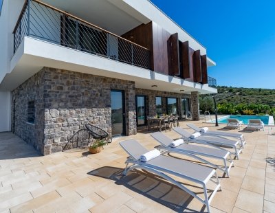 Book a villa in Dalmatia
