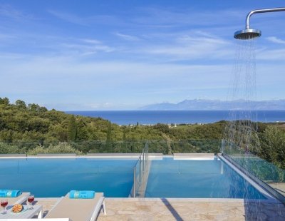 Holiday home in Kassiopi villa booking
