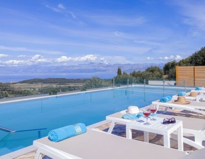 Holiday villas in Kassiopi